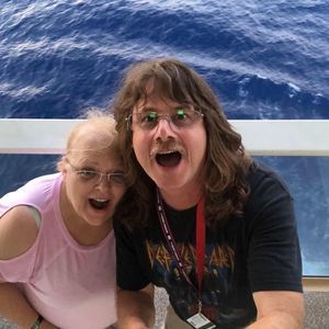 Meet your Posher, Carol